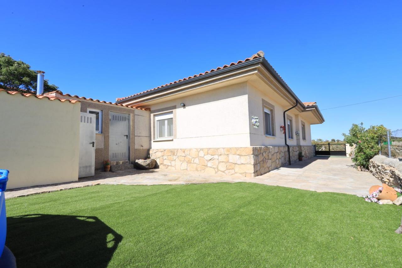La Resbalina De Arribes Villa Trabanca Luaran gambar