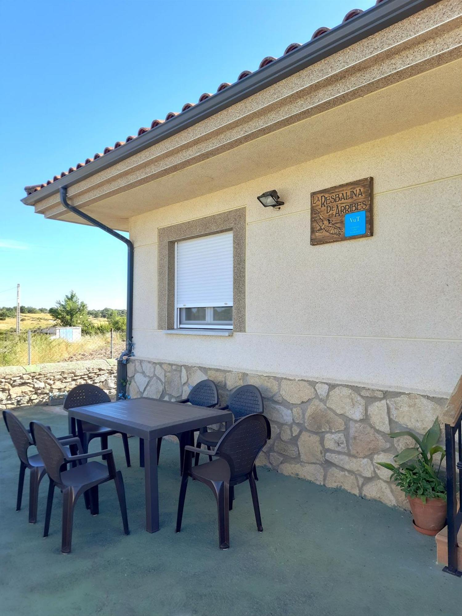 La Resbalina De Arribes Villa Trabanca Luaran gambar